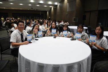 ปฐมนิเทศนักศึกษาจีน