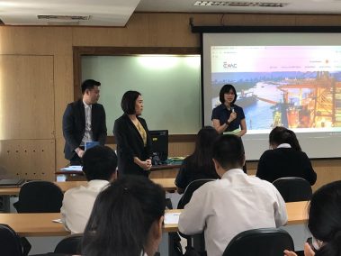 ธนาคารกสิกร Kbank ร่วมกับ ม.หอการค้าไทย จัดอบรมให้ความรู้ด้านธุรกิจ กับ นักศึกษา ม.หอการค้าไทย