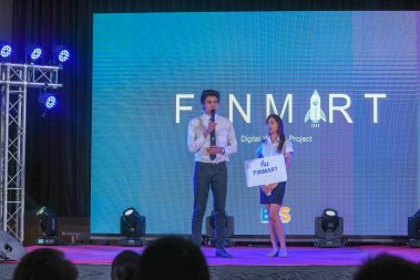 การแข่งขันโครงการ Digital Warrior เพื่อส่งเสริมและสนับสนุนนักศึกษาที่มีศักยภาพในด้านการตลาดให้แข่งขันผลิตผลงานการตลาดดิจิทัลให้กับธุรกิจภายใต้กลุ่มเซ็นทรัล