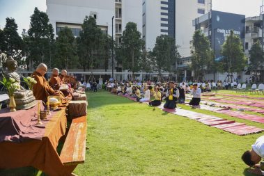 พิธีทำบุญตักบาตรเนื่องวันขึ้นปีใหม่ พุทธศักราช 2563