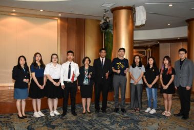 ร่วมส่งกำลังใจให้ชาวจีน อู่ฮั่น “อู่ฮั่นจยาโหยว” 武汉加油!แปลว่า “อู่ฮั่นสู้สู้”