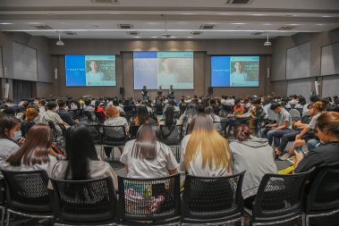 บรรยายในวิชา “การออกแบบชีวิต” (Designing your life)