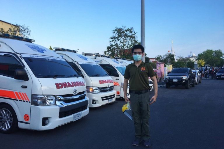 S__67355130 นศ.หอการค้าไทยเดินทางทำความดีไม่มีวันสิ้นสุดระยะทาง