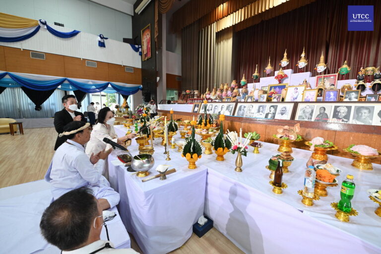 ครอบครู65_053