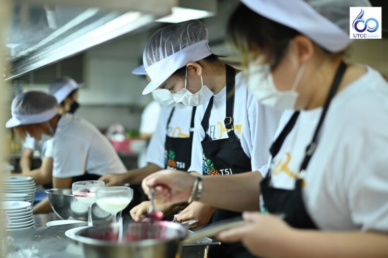 เด็กการโรงแรมหอการค้า (6)