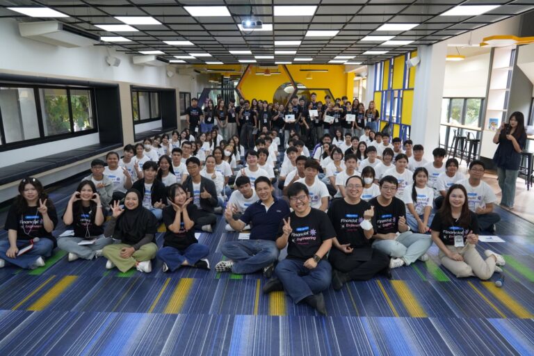 LINE_ALBUM_กิจกรรม FE Bootcamp _4_250513_17_0