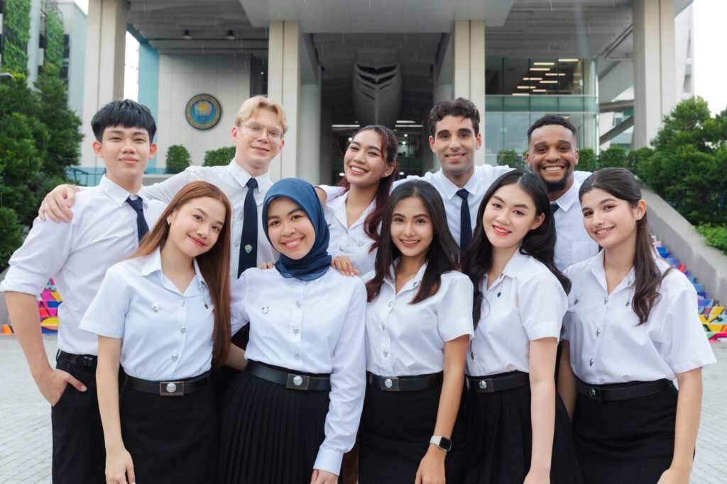 ความหลาหลายเชื้อชาติของนักศึกษา_0